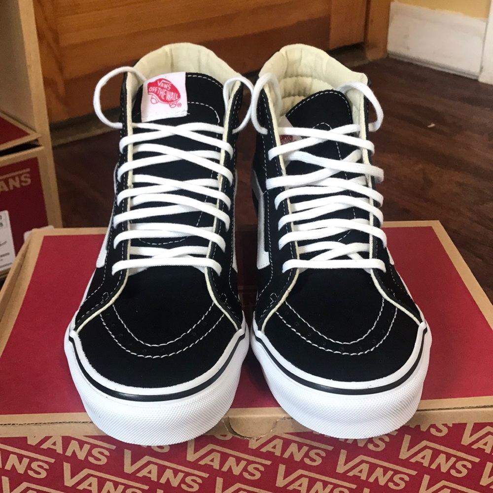 🆕🆕🆕BRAND BRAND NEW VANS🆕🆕🆕